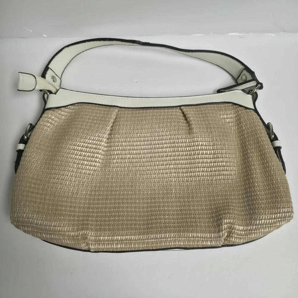 VTG Style Woven Straw Baguette Shoulder Bag Tan Beige White Trim Center D-Ring